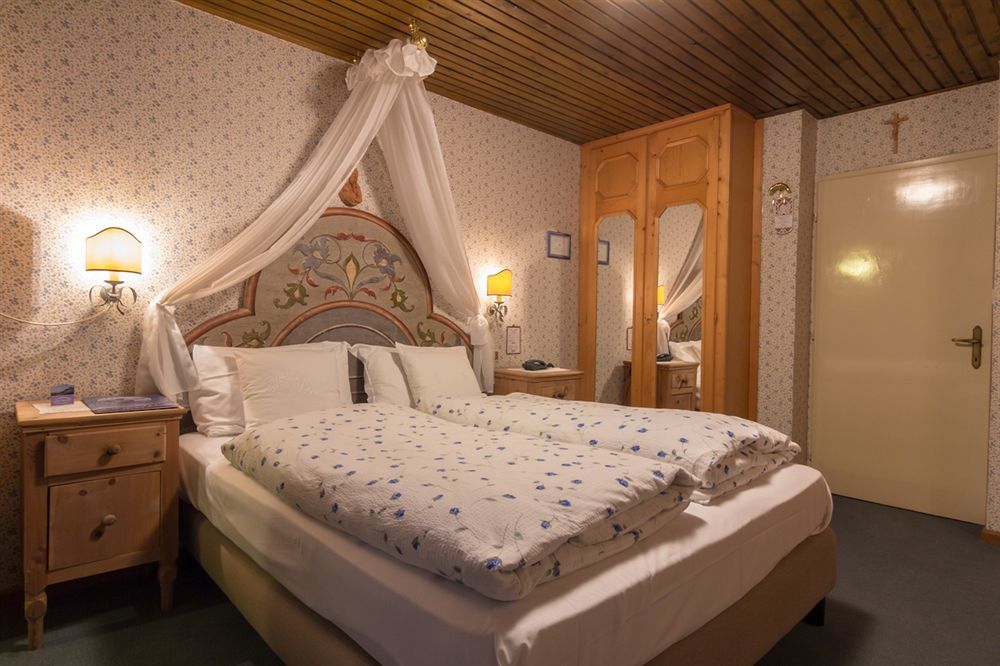 Digonera Historic Hotel B&B Rocca Pietore Exteriör bild